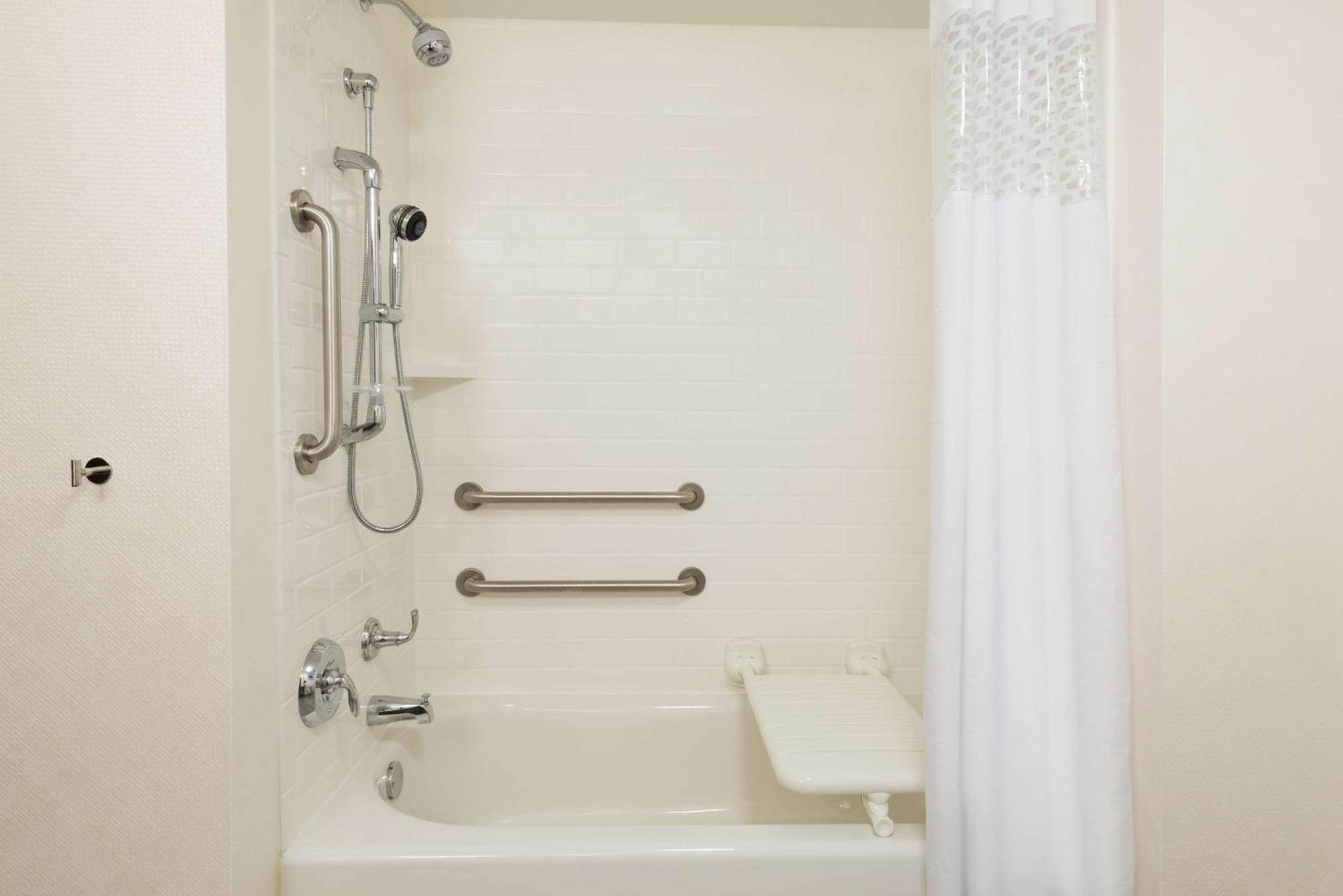 Hampton Inn & Suites Tampa Airport Avion Park Westshore Dış mekan fotoğraf