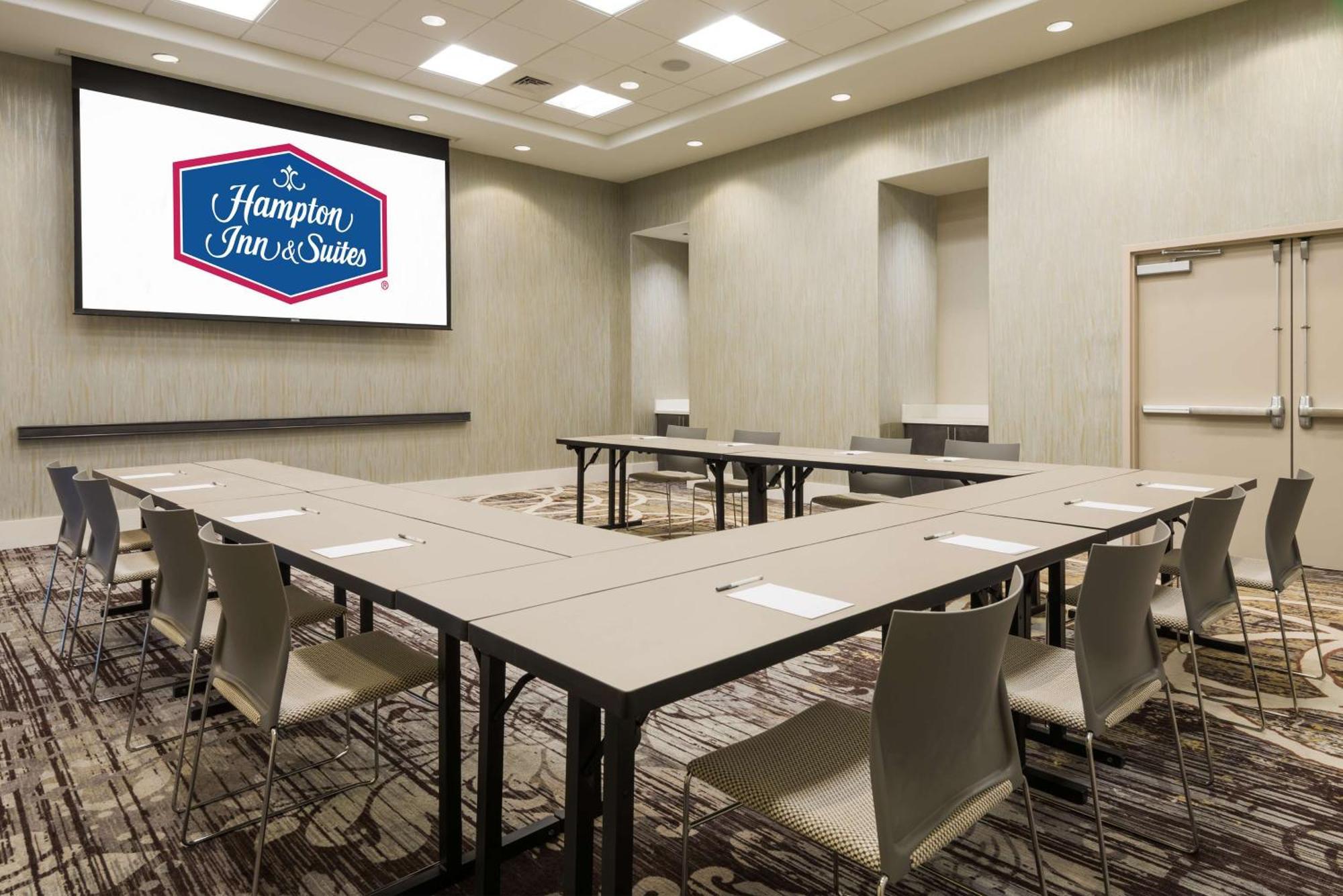 Hampton Inn & Suites Tampa Airport Avion Park Westshore Dış mekan fotoğraf