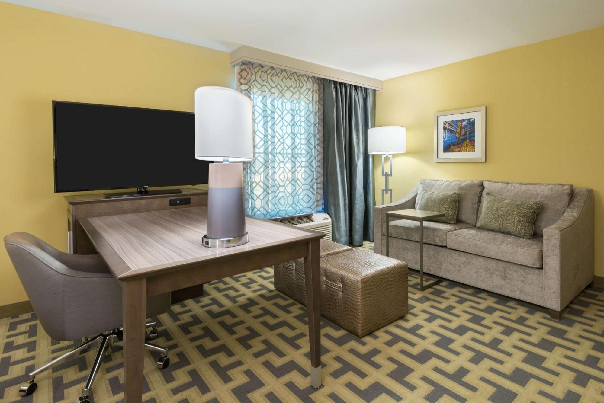 Hampton Inn & Suites Tampa Airport Avion Park Westshore Dış mekan fotoğraf